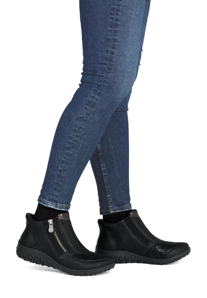 Women's Ankle Boot - Black | 59558-00