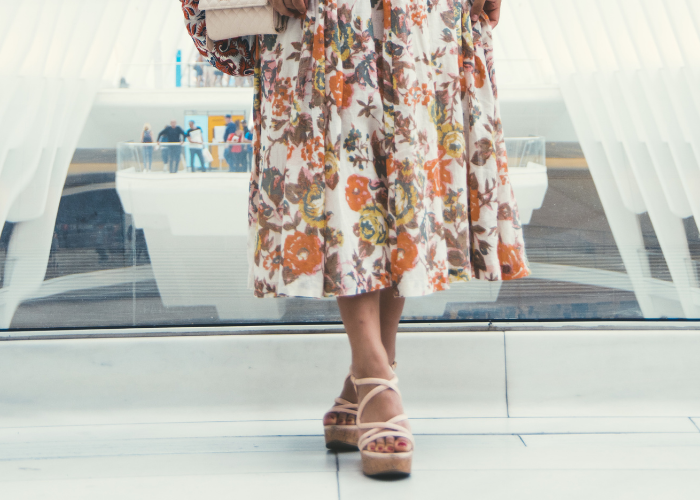 The Best Shoes to Wear With a Maxi Dress and How to Style Them - Rieker Blog