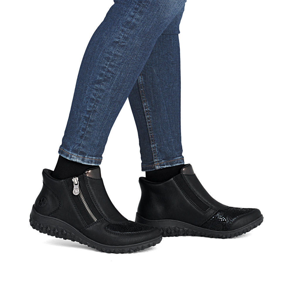 Women's Ankle Boot - Black | 59558-00