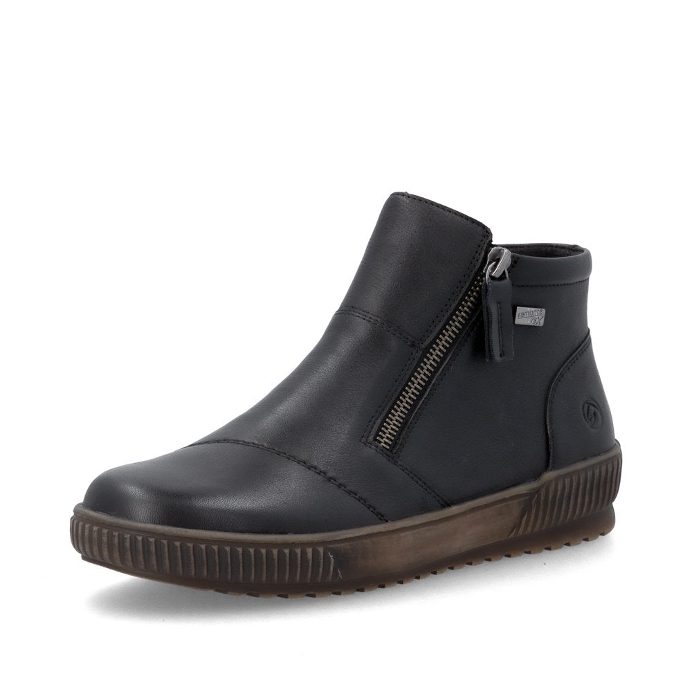 Women's Ankle Boot - Black | D0783-00