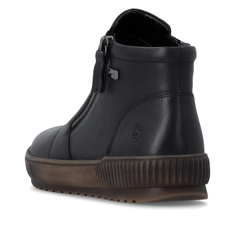 Women's Ankle Boot - Black | D0783-00