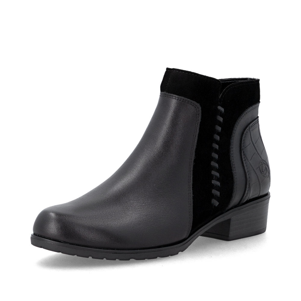 Women's Ankle Boot - Black | D6893-02