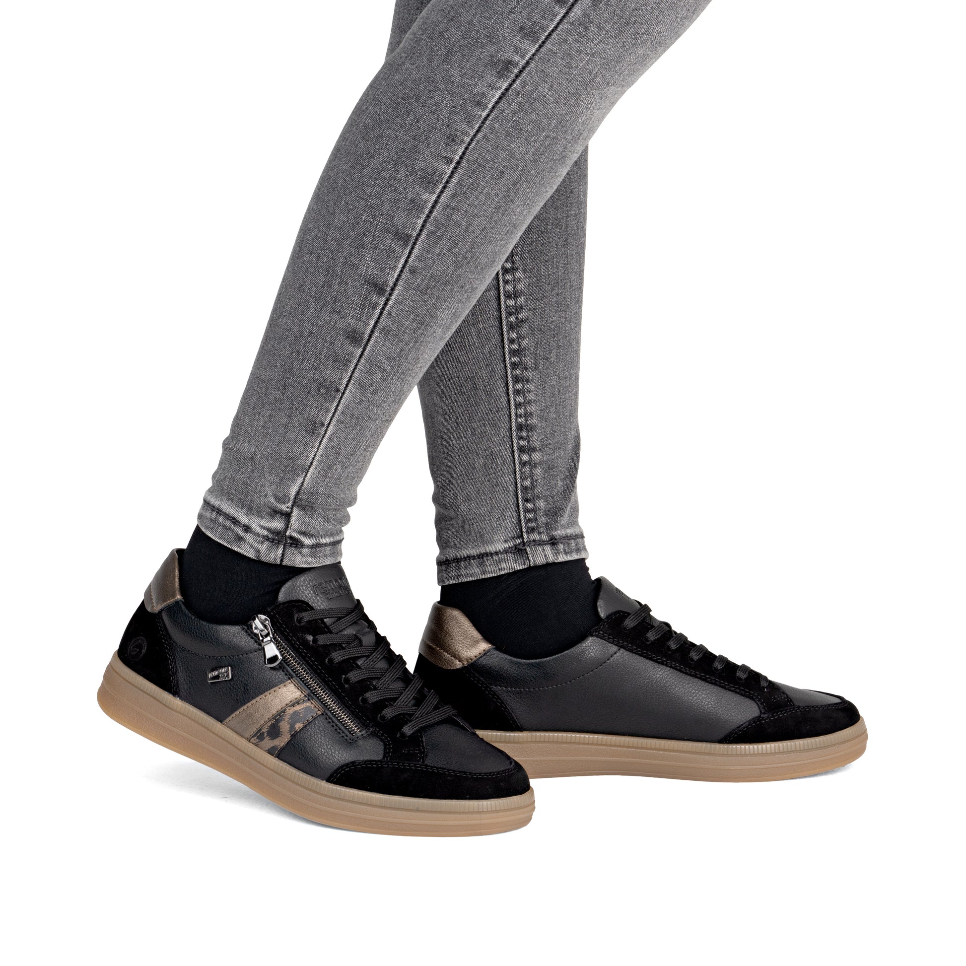 Black Zip Shoes for Women | Remonte D2C04-03