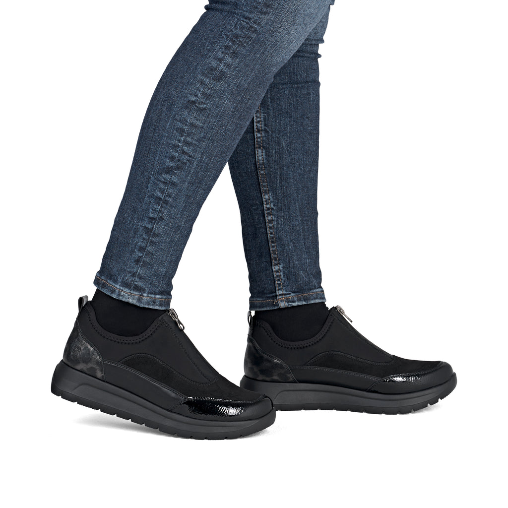 Black Zip Shoes for Women | Remonte D2V01-04