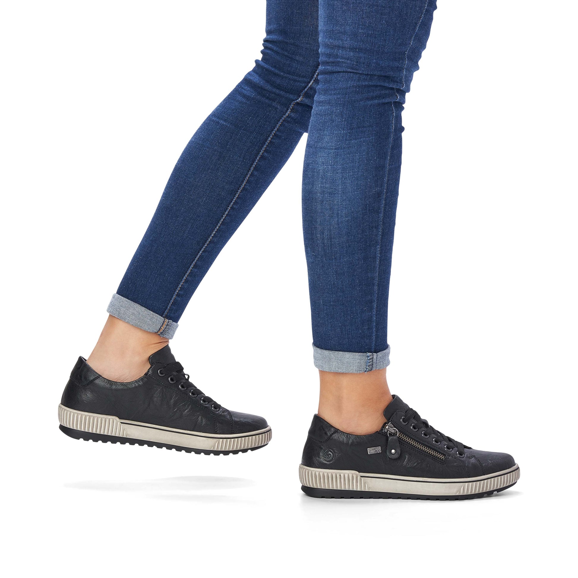 Black Zip Shoes for Women | Remonte D0700-00