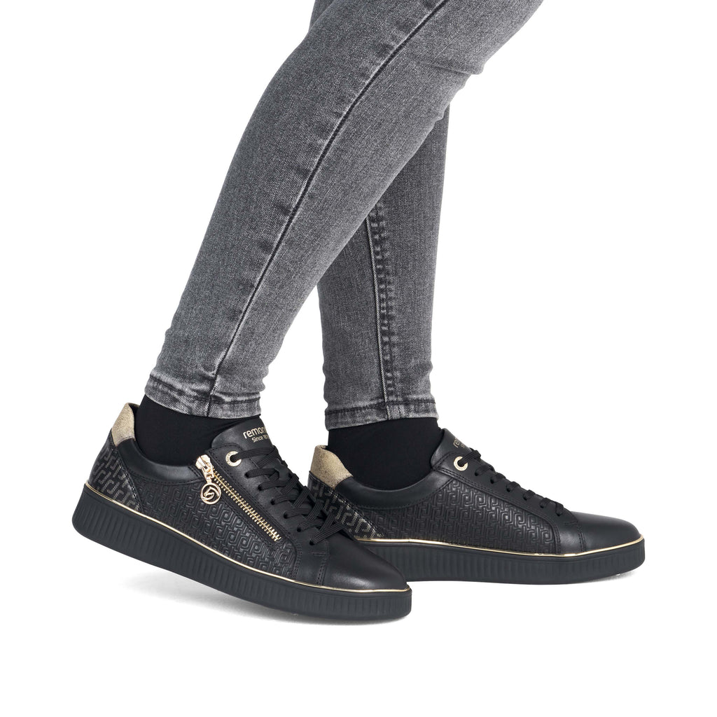Black Zip Shoes for Women | Remonte D2E00-03